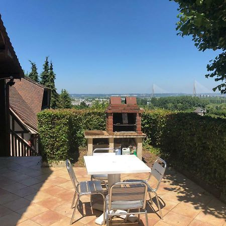 Aux Lettres Du Lavoir Villa La Riviere-Saint-Sauveur Luaran gambar